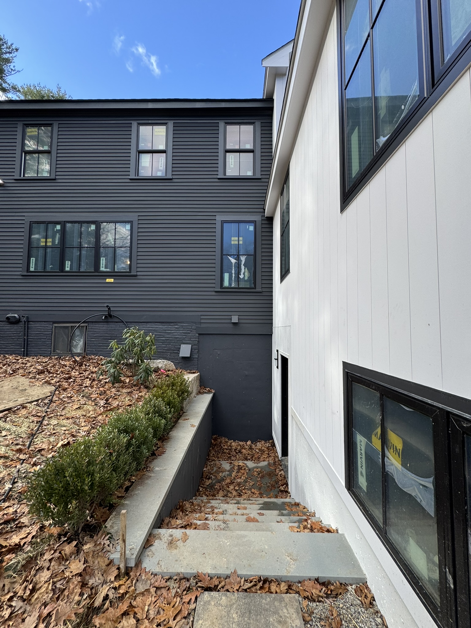 The Charles Cove Residence began as an 1860s-era home with deep roots and unmistakable character, but one that no longer served the way its family lived today. The challenge: how to preserve the home’s historic integrity while more than doubling its footprint and bringing it forward for modern life. Designed by ArnoldAnd