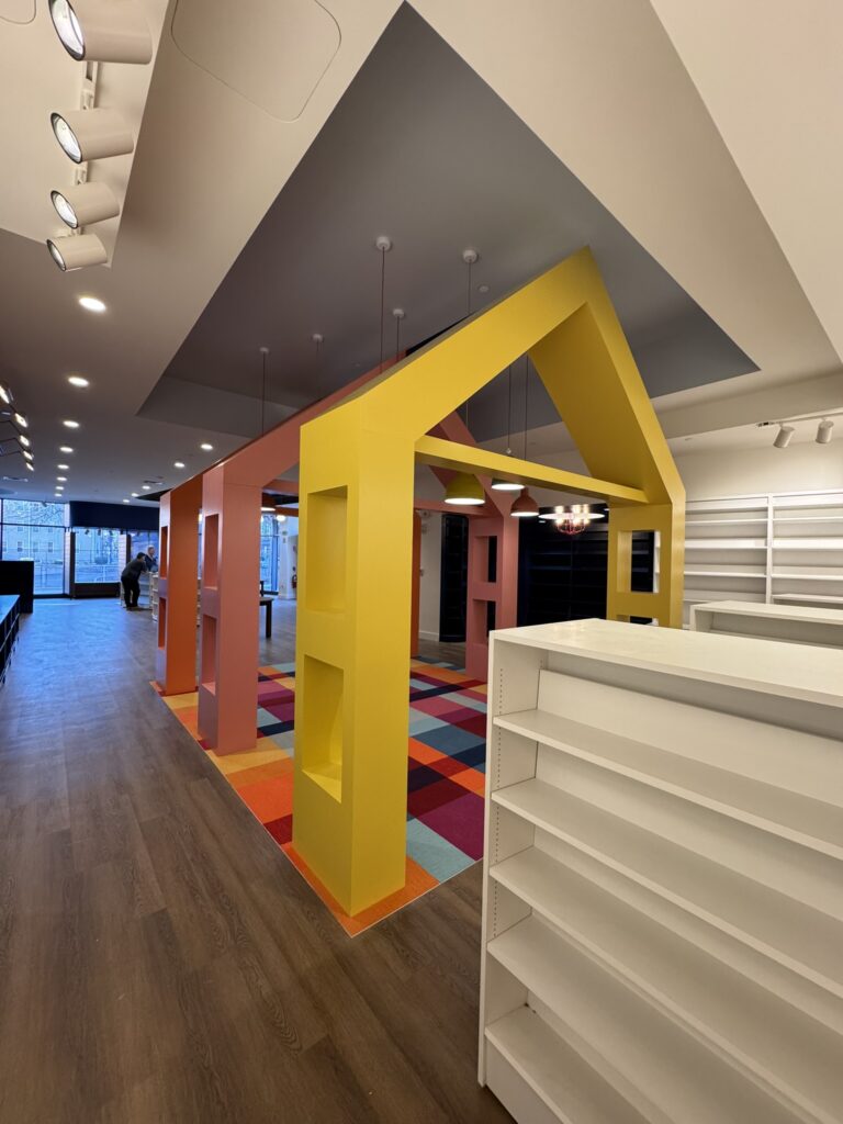 Located at 305 Western Ave, Allston, this 2,700-square-foot space is part of King Street Properties’ push to blend thoughtful retail into their innovation clusters. Like FIDO Trattoria across the street, Molly’s signals a desire for community-minded, locally owned destinations in the area’s next phase of growth.